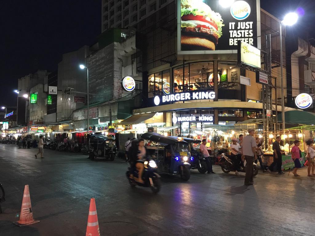 Baan Aree (Adults Only) Hotel Chiang Mai Ngoại thất bức ảnh